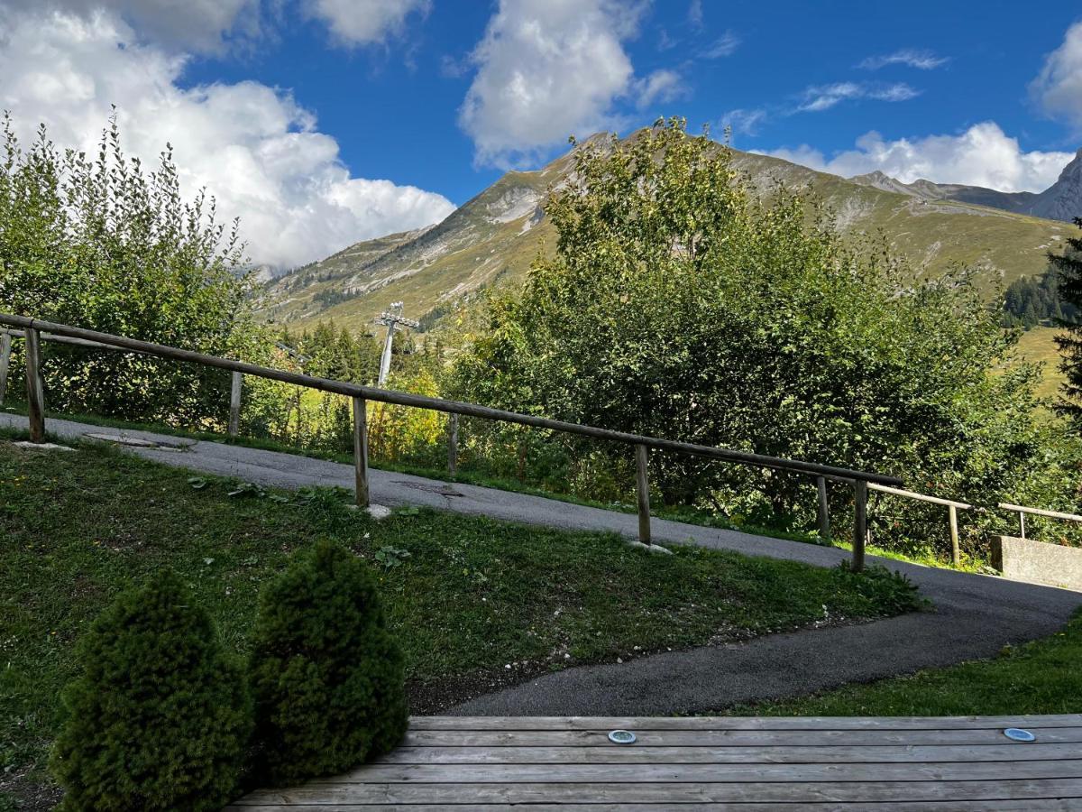 Appartement La Clusaz Avec Terrasse Sur Les Pistes De Ski Manigod Buitenkant foto
